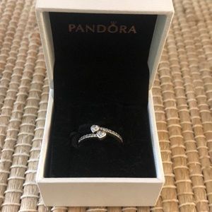 Pandora two sparkling hearts ring